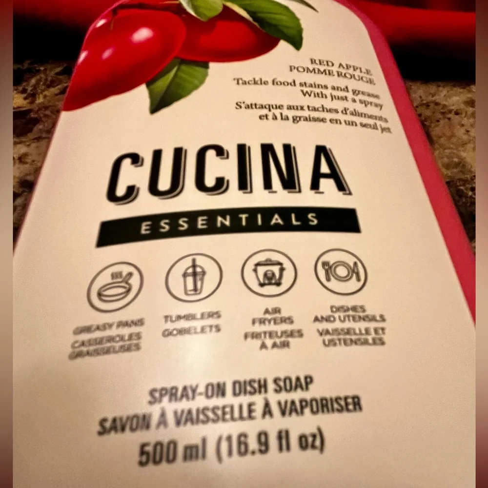Cucina Dish Wash Spray Red Aople